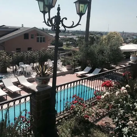 Le Palme Residenza Estiva *